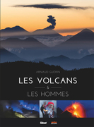 LES VOLCANS ET LES HOMMES COUV